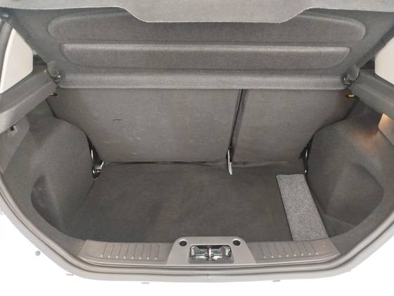 FORD FIESTA 1.6 TI-VCT FLEX SEL POWERSHIFT FORD FIESTA 1.6 TI-VCT FLEX SEL POWERSHIFT